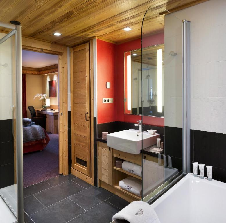 Manali Hotel Courchevel Cameră foto